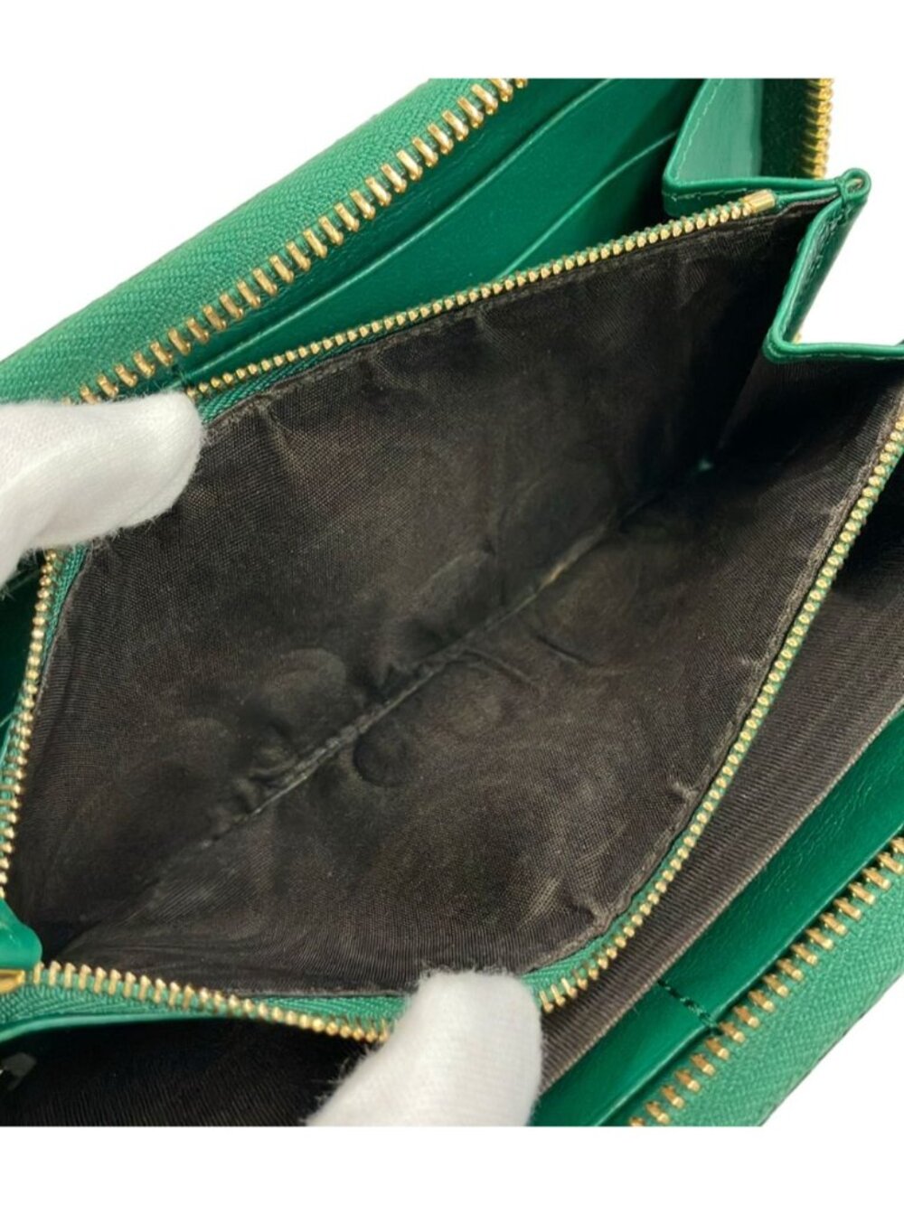 Gucci Zip Around Wallet - Picture 9 of 10